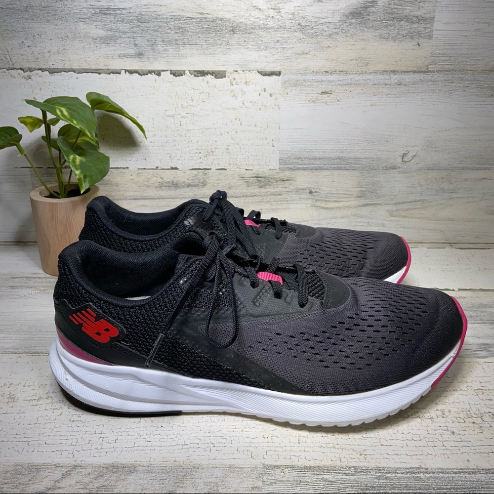 New Balance Fuel Core Vizo Pro Running Shoes